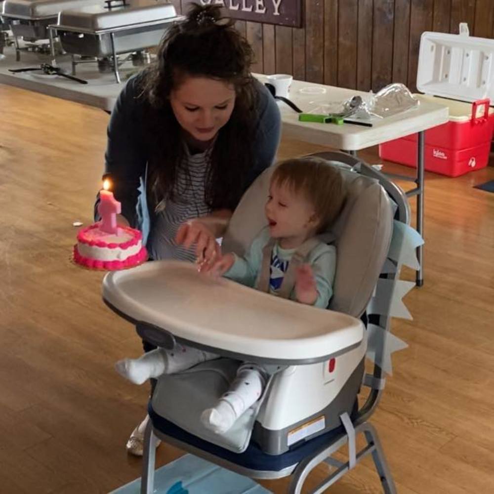 Meet your Posher, Lauren